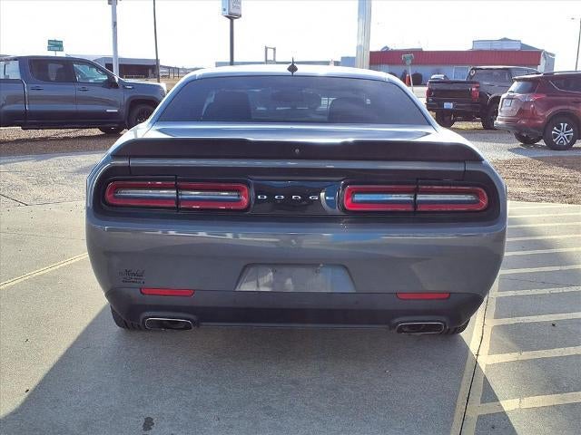 2018 Dodge Challenger SXT Plus NA