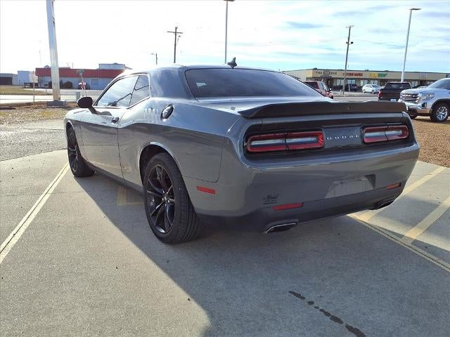 2018 Dodge Challenger SXT Plus NA